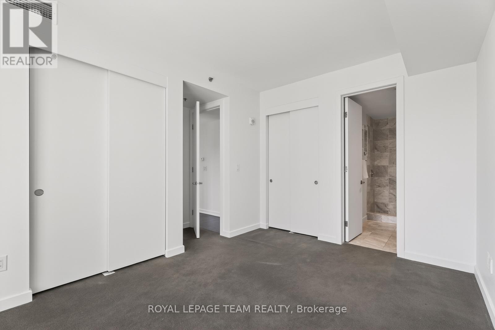 #604 300 LISGAR STREET - 16