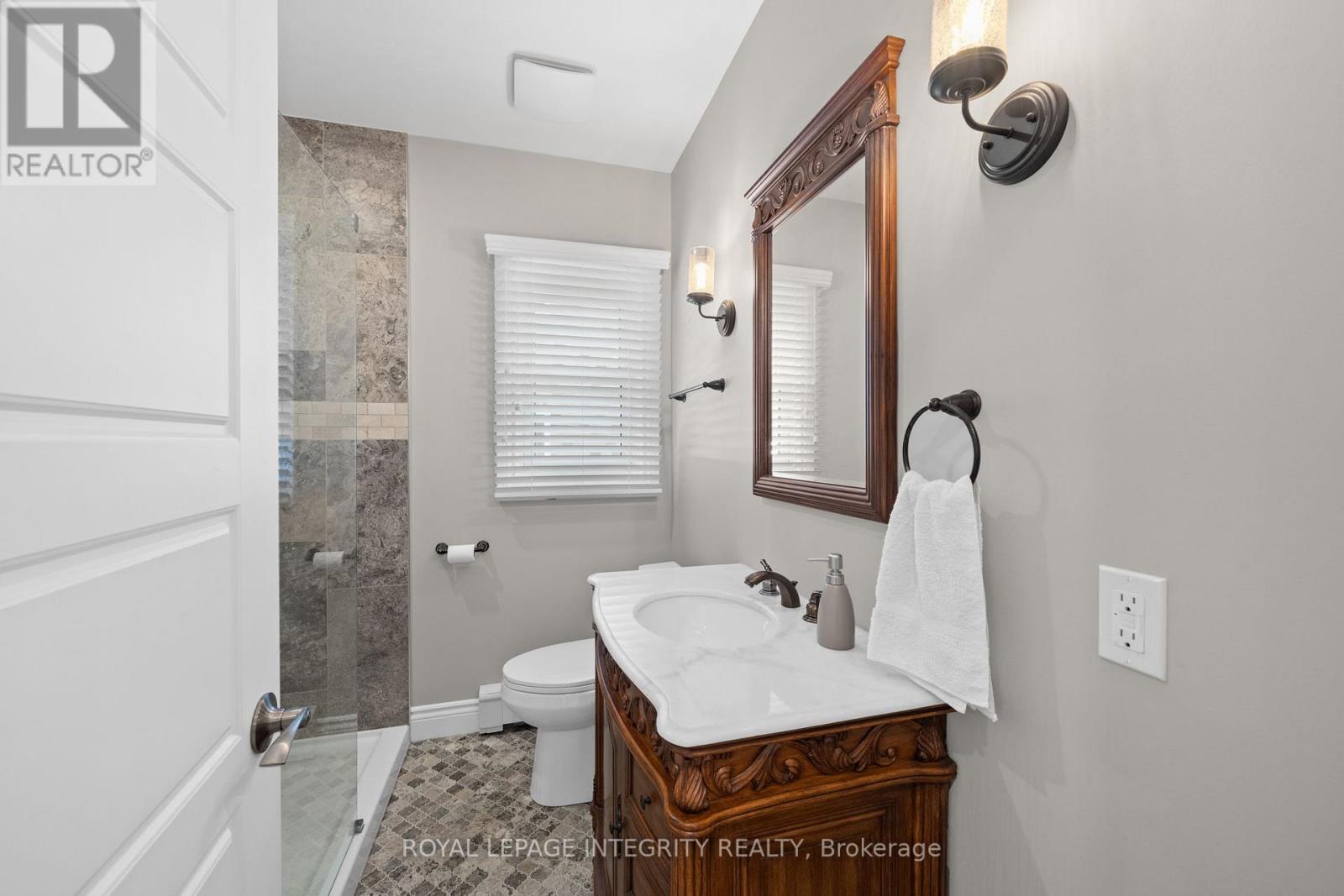 45 GOULBURN AVENUE - 13