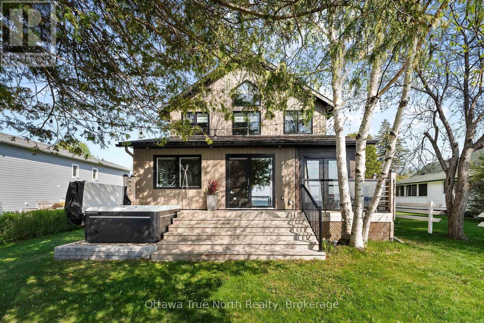 1018 MACNABB ROAD - 41