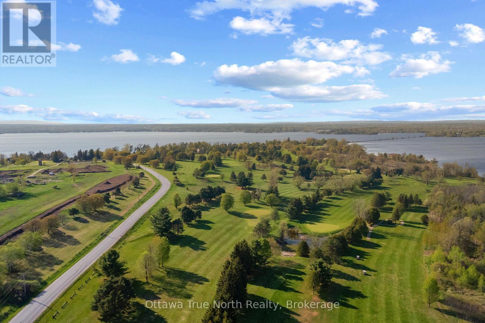 1018 MACNABB ROAD - 46
