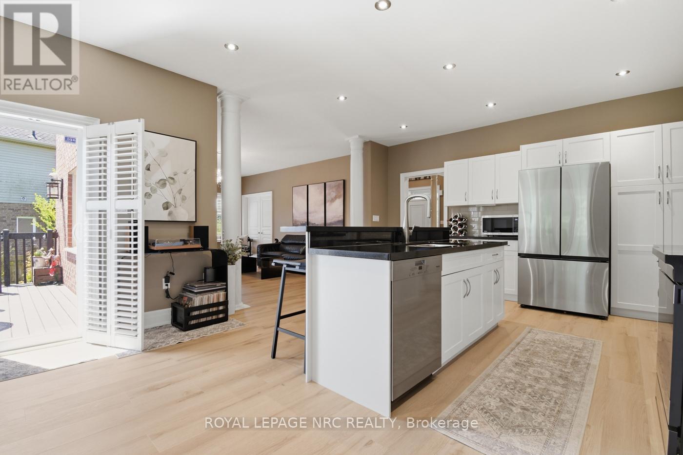 35 BUCKLEY TERRACE - 22