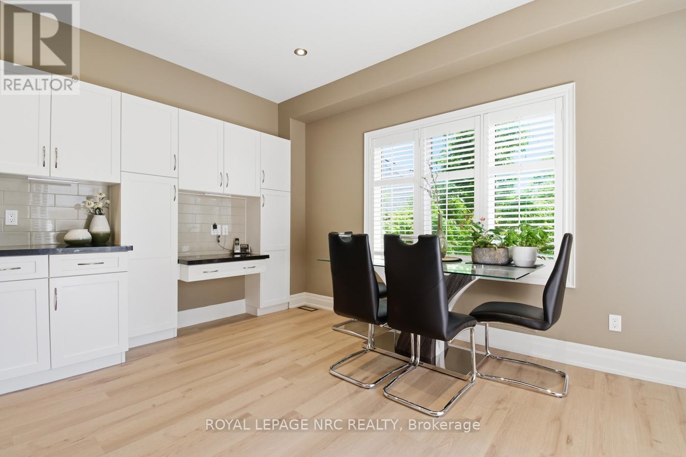 35 BUCKLEY TERRACE - 23
