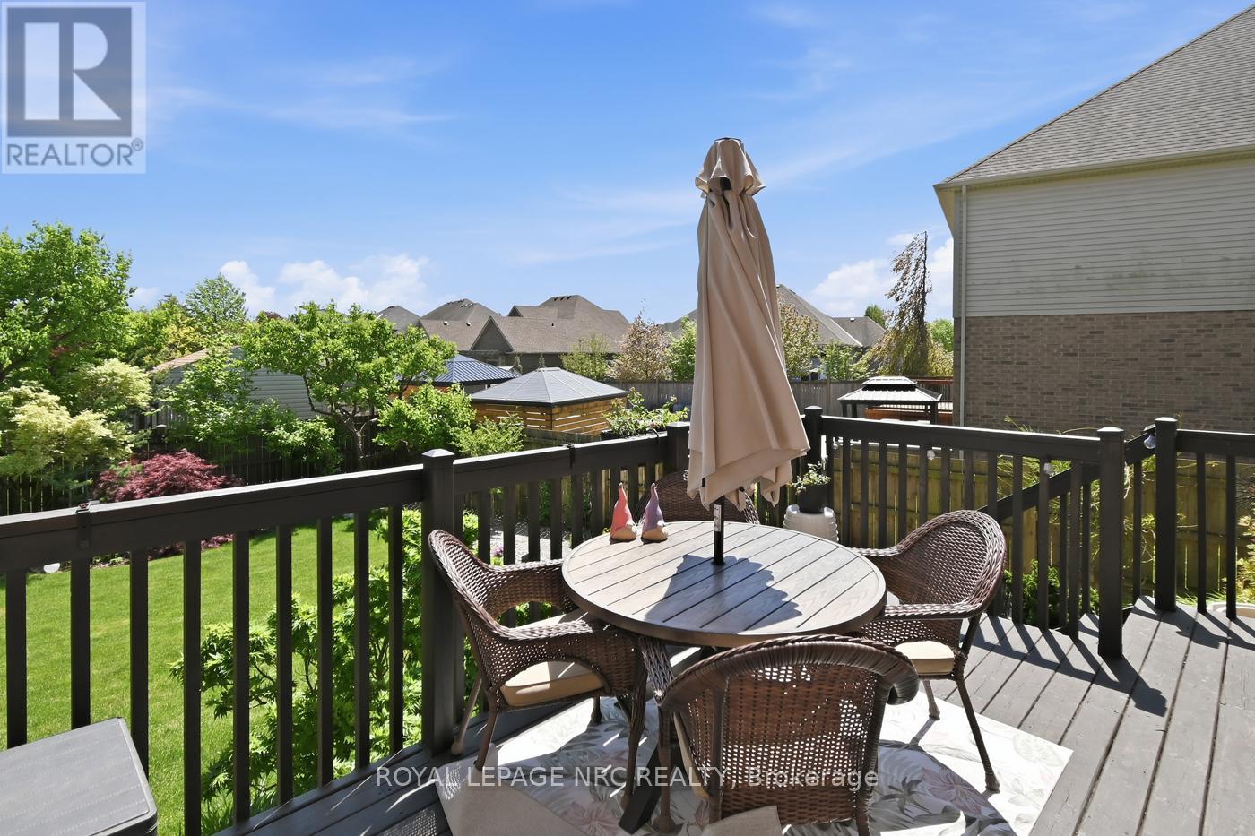 35 BUCKLEY TERRACE - 27