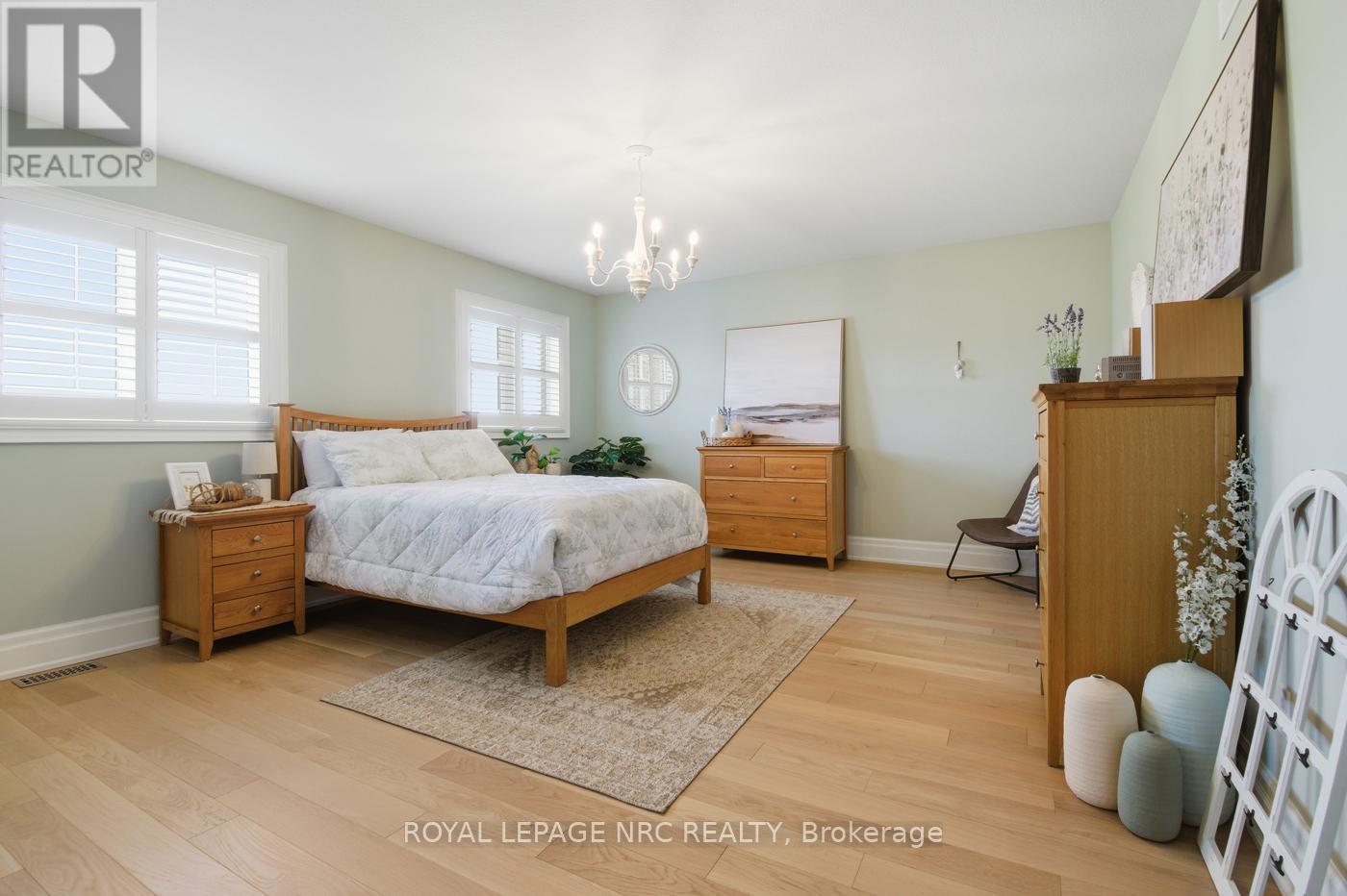 35 BUCKLEY TERRACE - 33