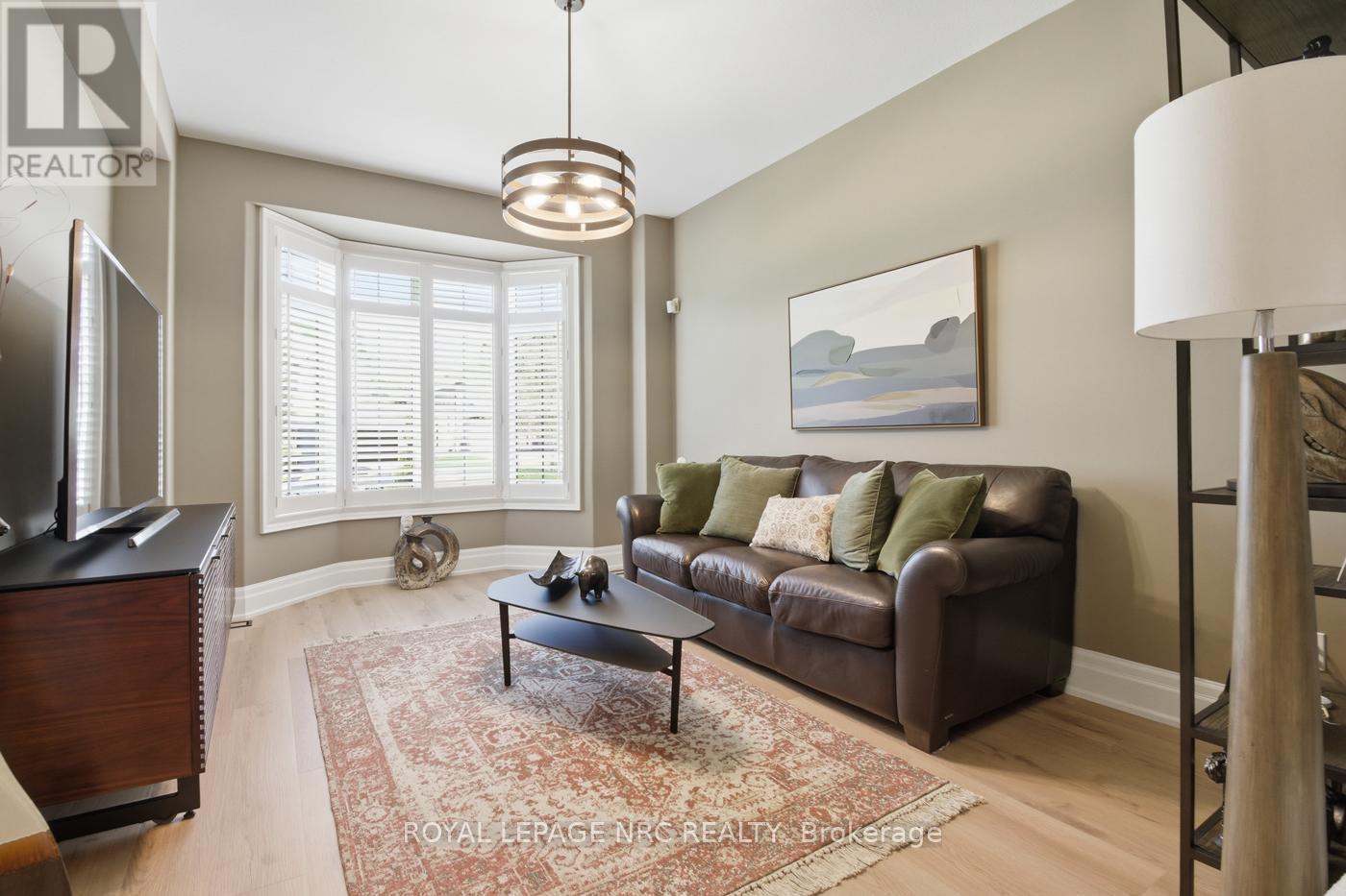 35 BUCKLEY TERRACE - 8