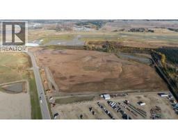 Front exterior of 2160 BOUNDARY ROAD · Prince George, BC