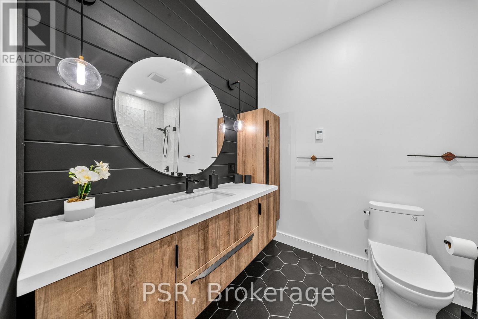 40 CALOW ROAD - 26
