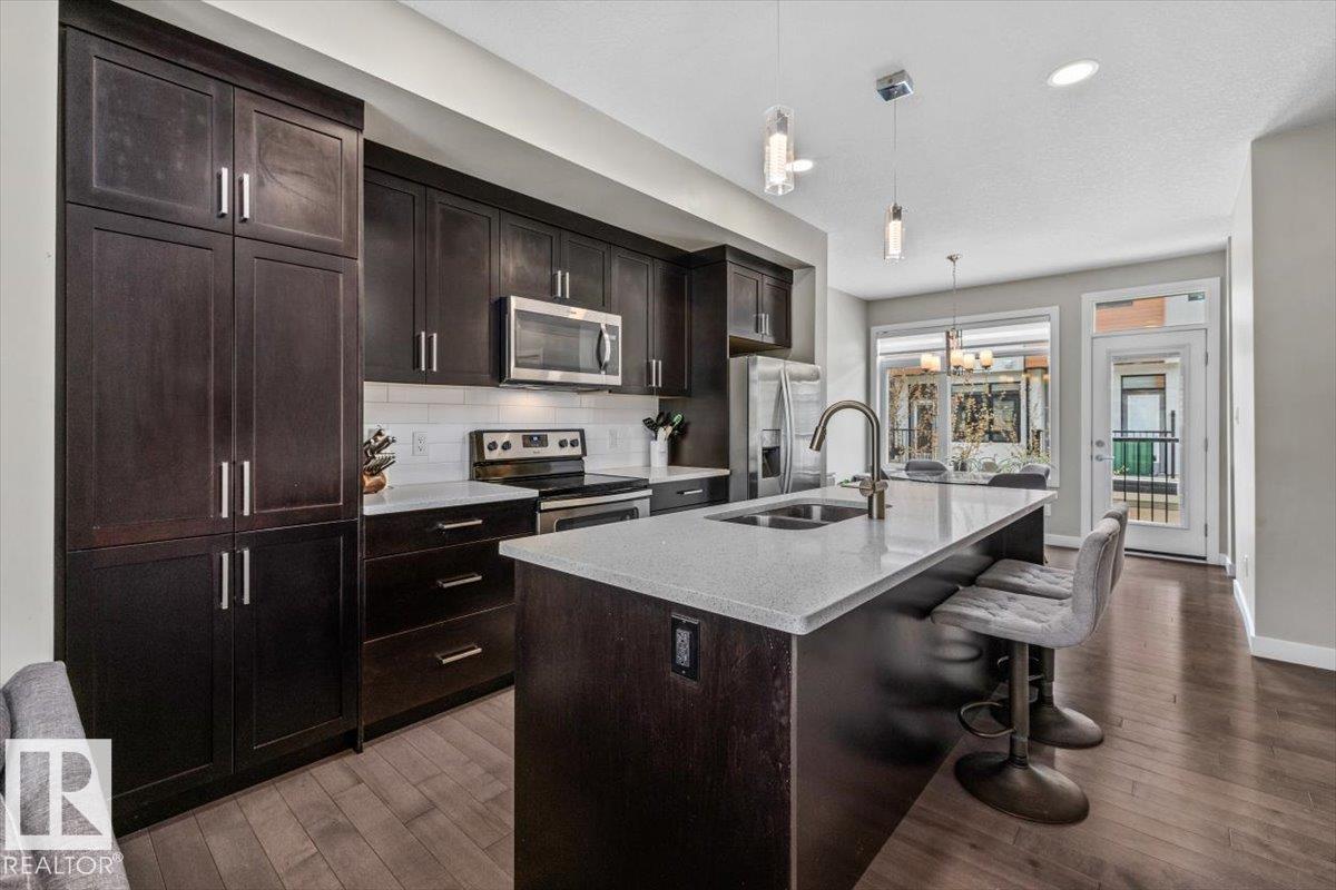 9005 156 ST NW - 6