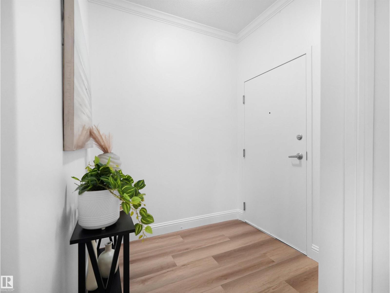 #104 14612 125 ST NW - 8