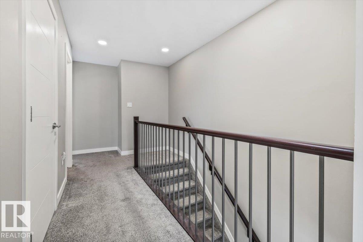 9005 156 ST NW - 15