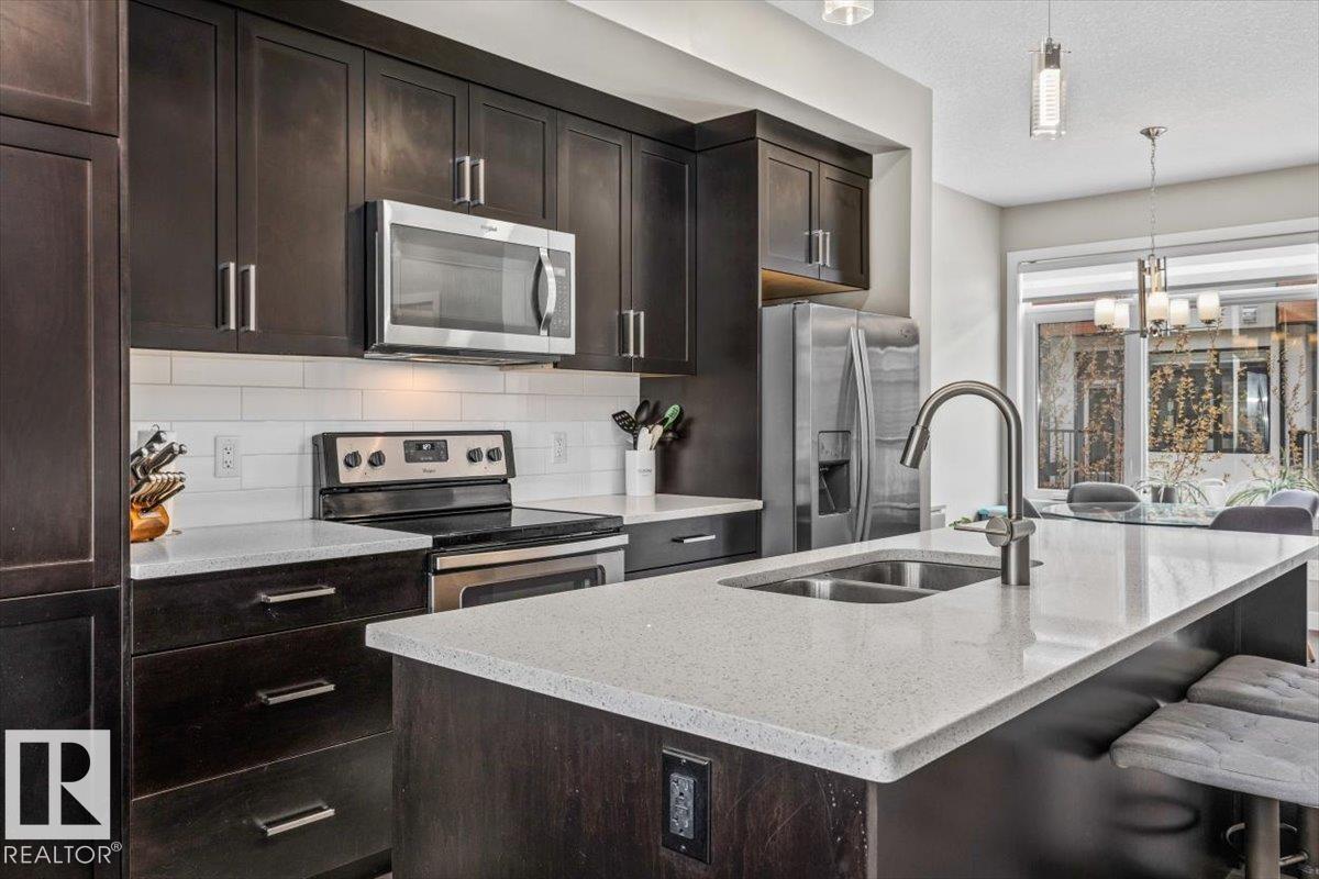 9005 156 ST NW - 7