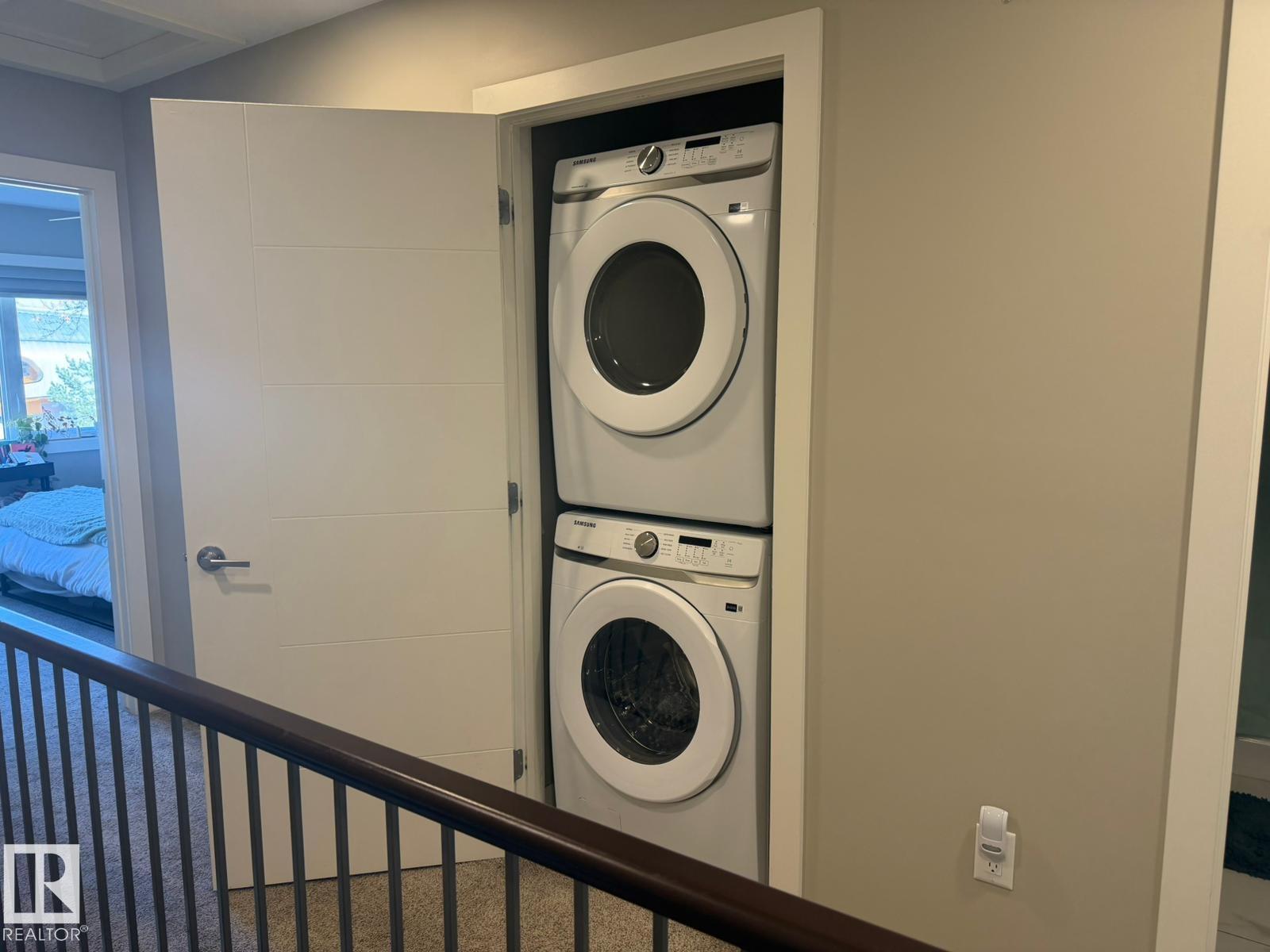 9005 156 ST NW - 23