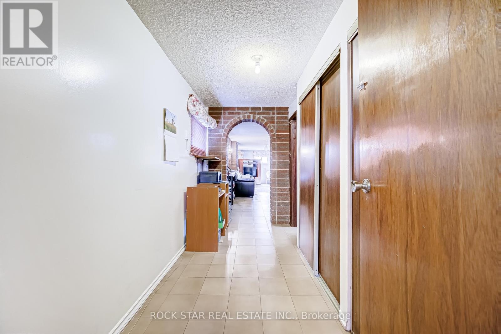 115 GLEN SHIELDS AVENUE - 22
