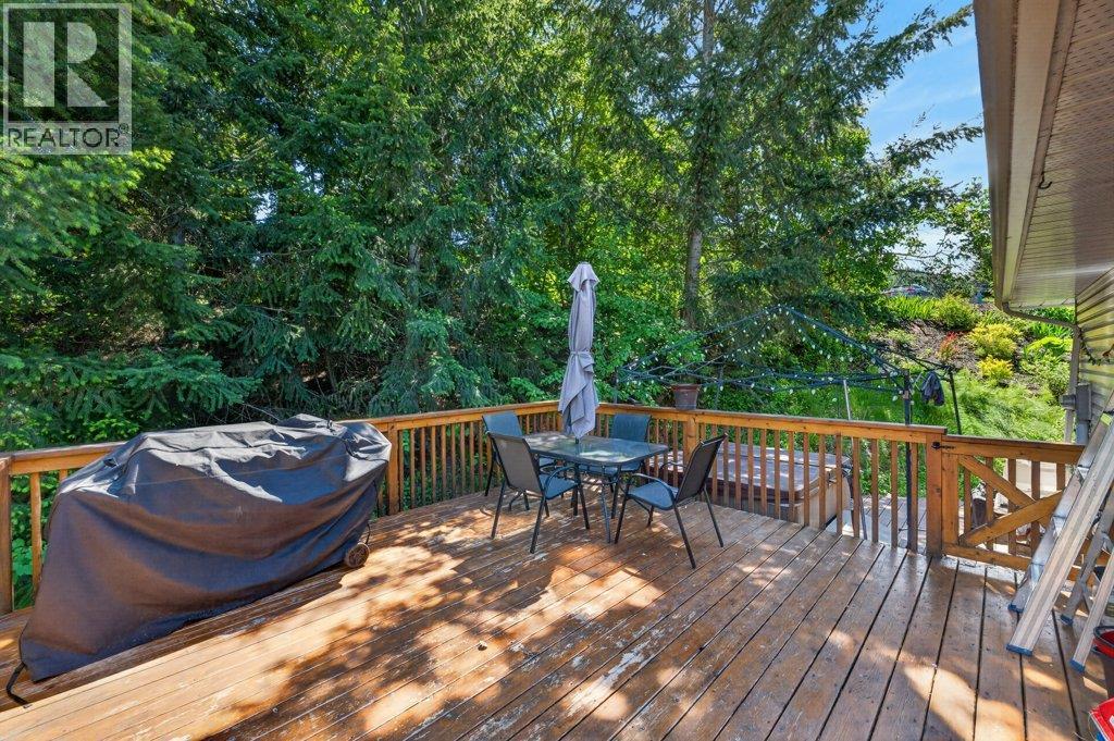 1641 17 Street SE - 56