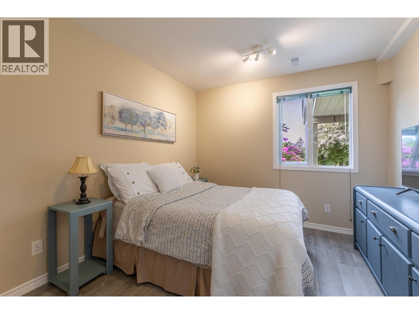1500 Harding Street, Summerland