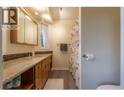 1500 Harding Street, Summerland, BC V0H1Z9 Photo 20