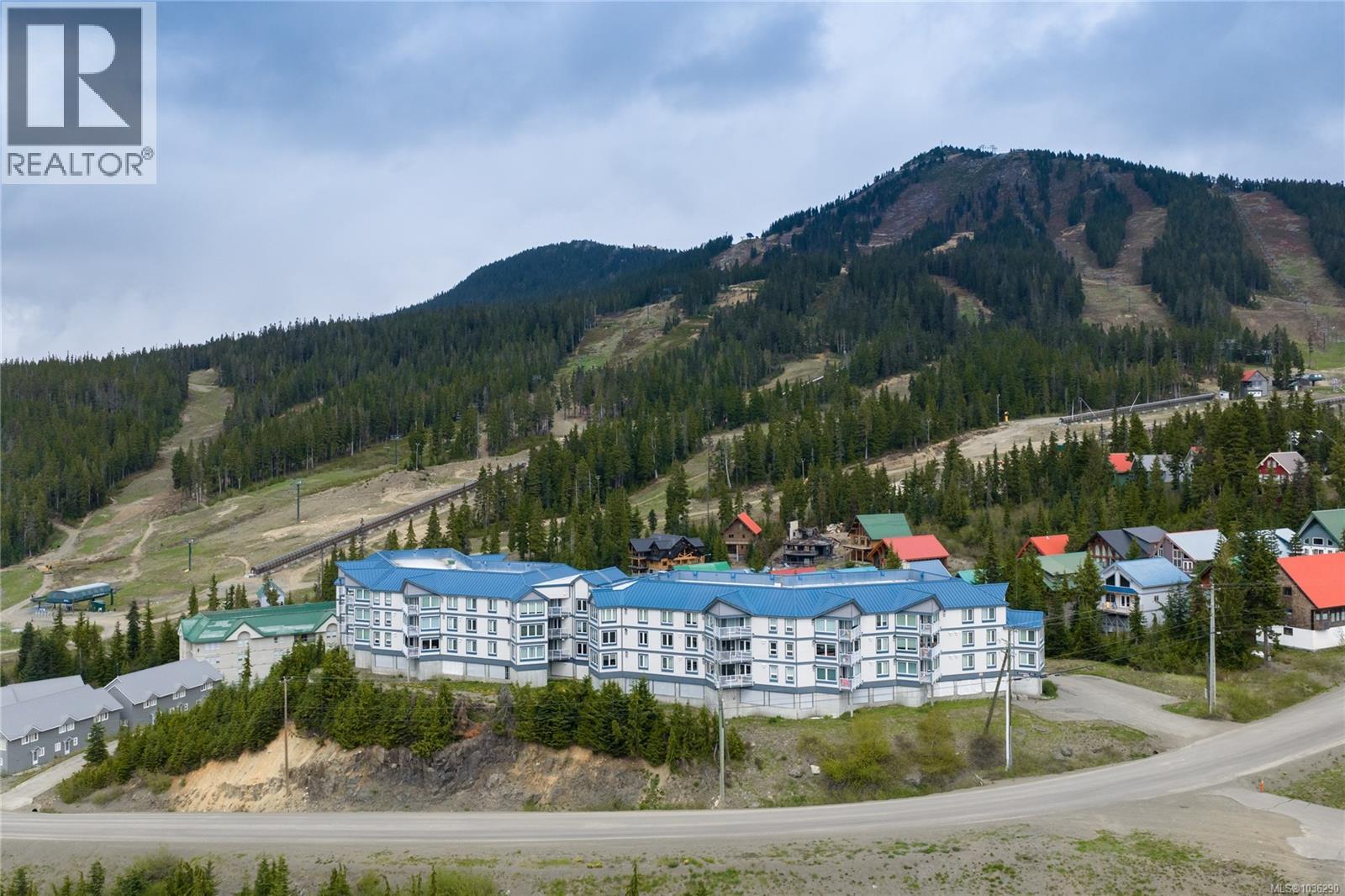 #217 1320 Henry Rd - 52