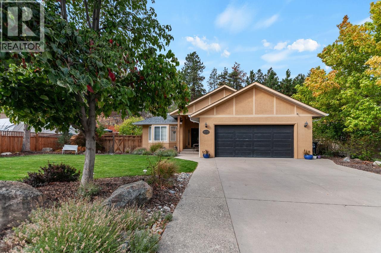  3121 EVERGREEN Drive, Penticton