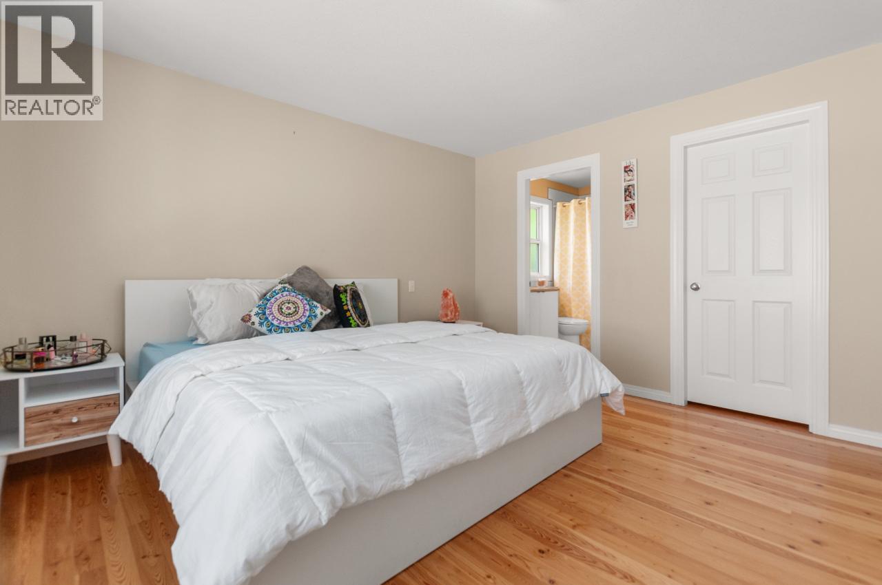  3121 EVERGREEN Drive, Penticton