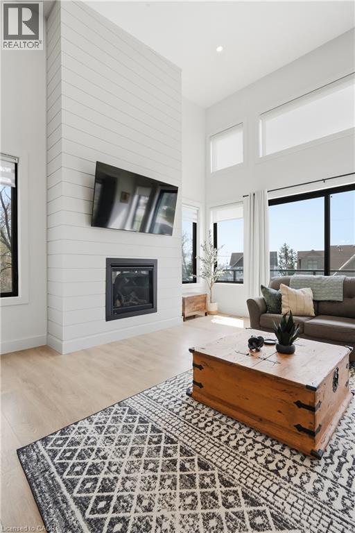 4642 ANDERSON Avenue - 11