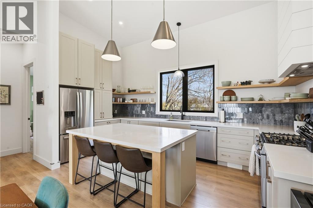 4642 ANDERSON Avenue - 20