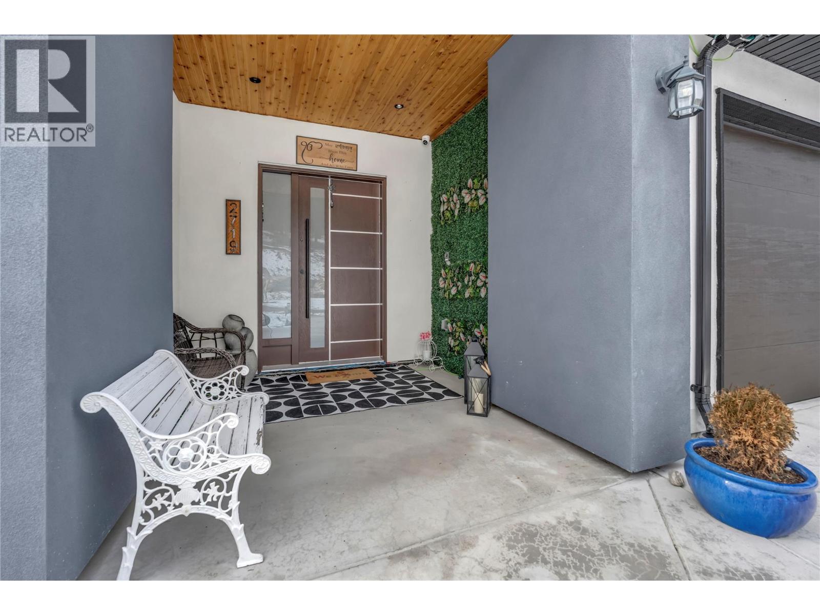 2719 HAWTHORN Drive, Penticton