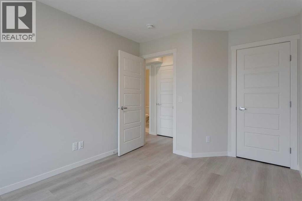 #202 40 Livingston Parade NE - 19