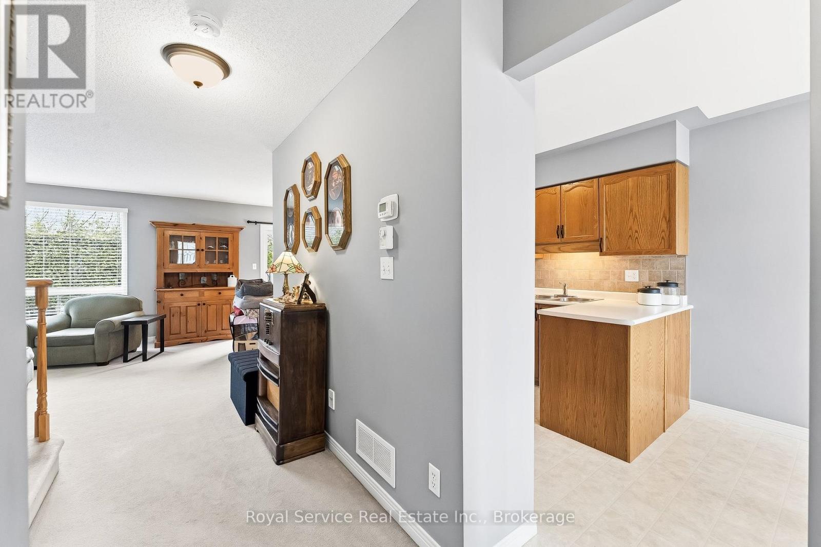 116 AVONDALE DRIVE - 13