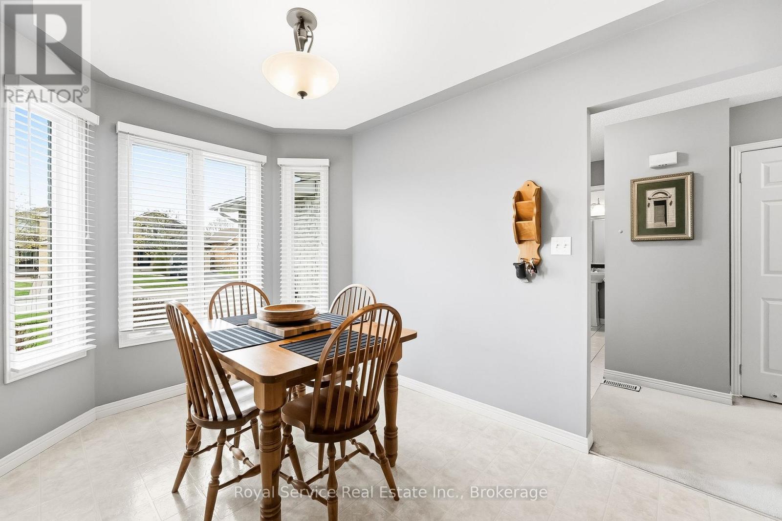 116 AVONDALE DRIVE - 17