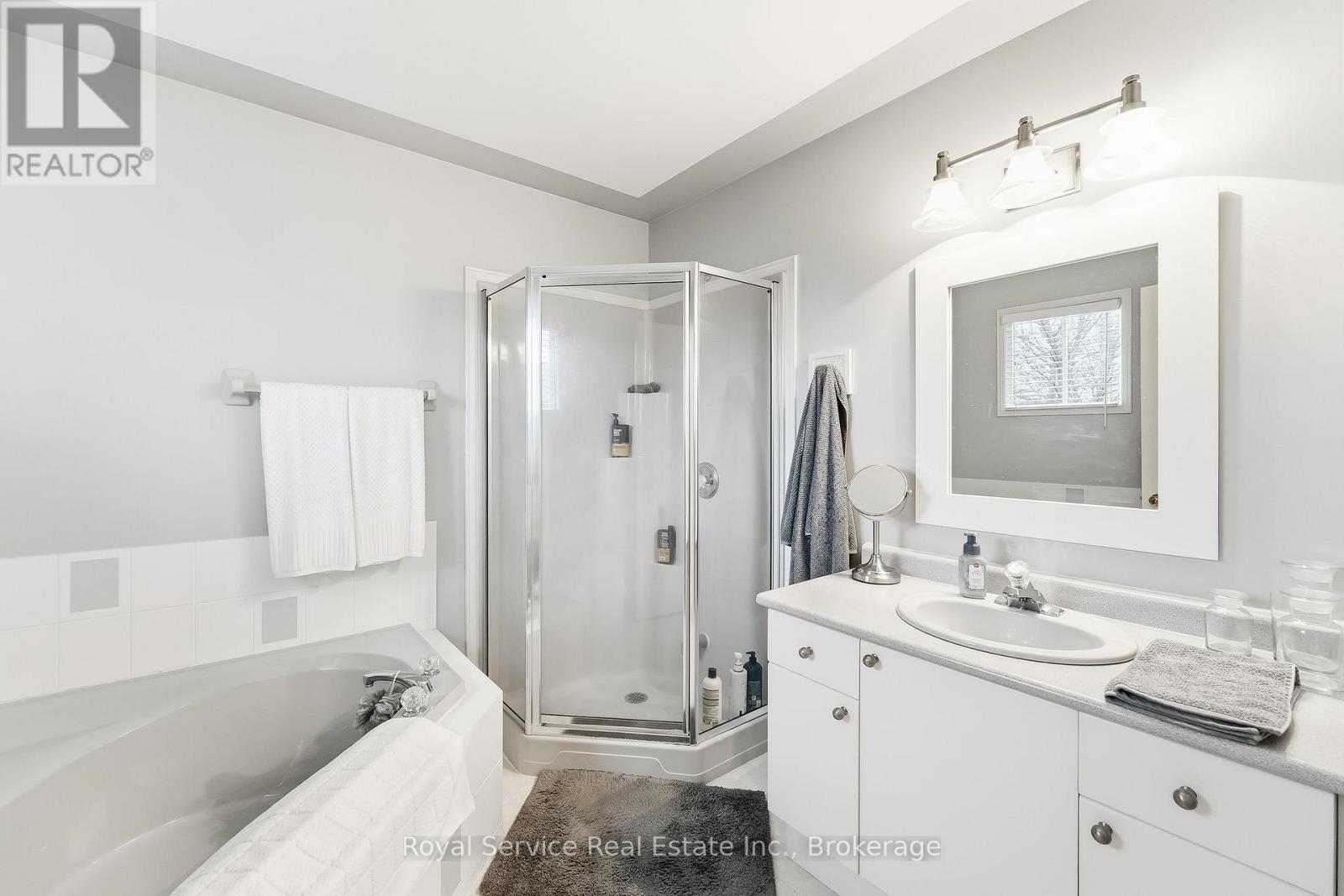 116 AVONDALE DRIVE - 24
