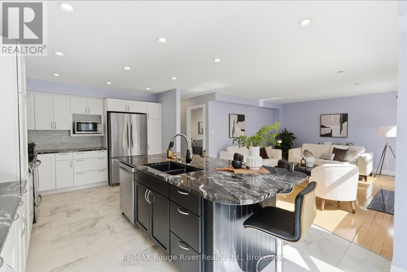 46 WETHERBURN DRIVE - 18