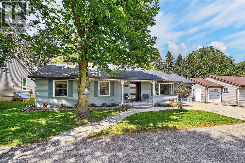 12 FIELDSTONE Walk - 4