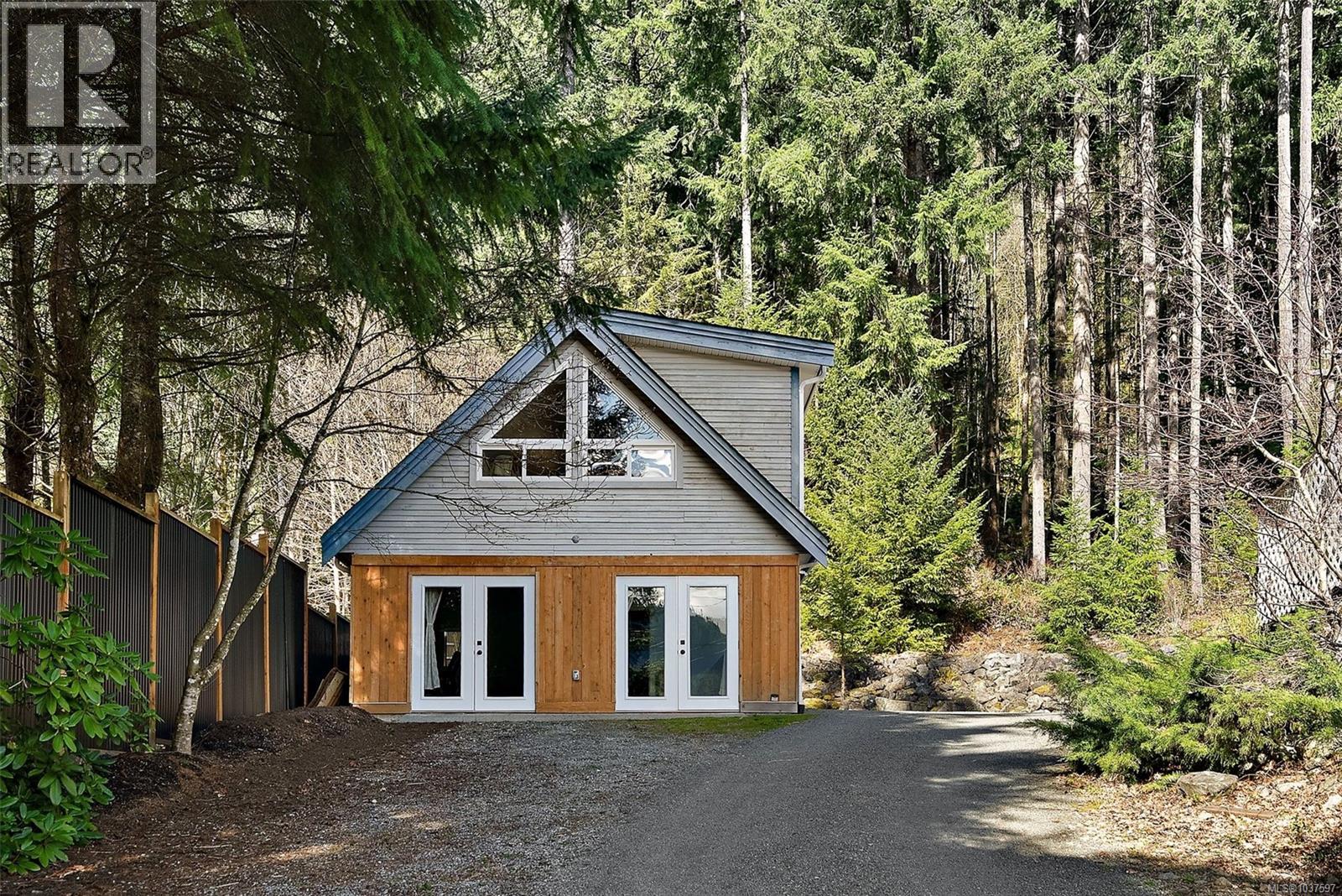9709 Youbou Rd - 15