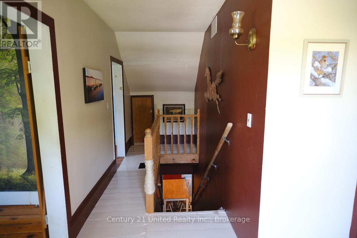 327 CONCESSION RD 6 E - 27