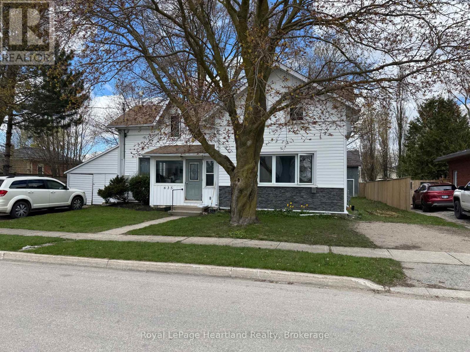 635 YONGE STREET - 2