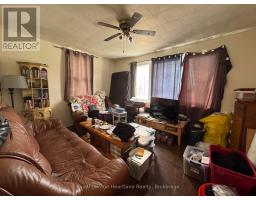 635 Yonge Street, Minto, ON N0G2P0 Photo 16