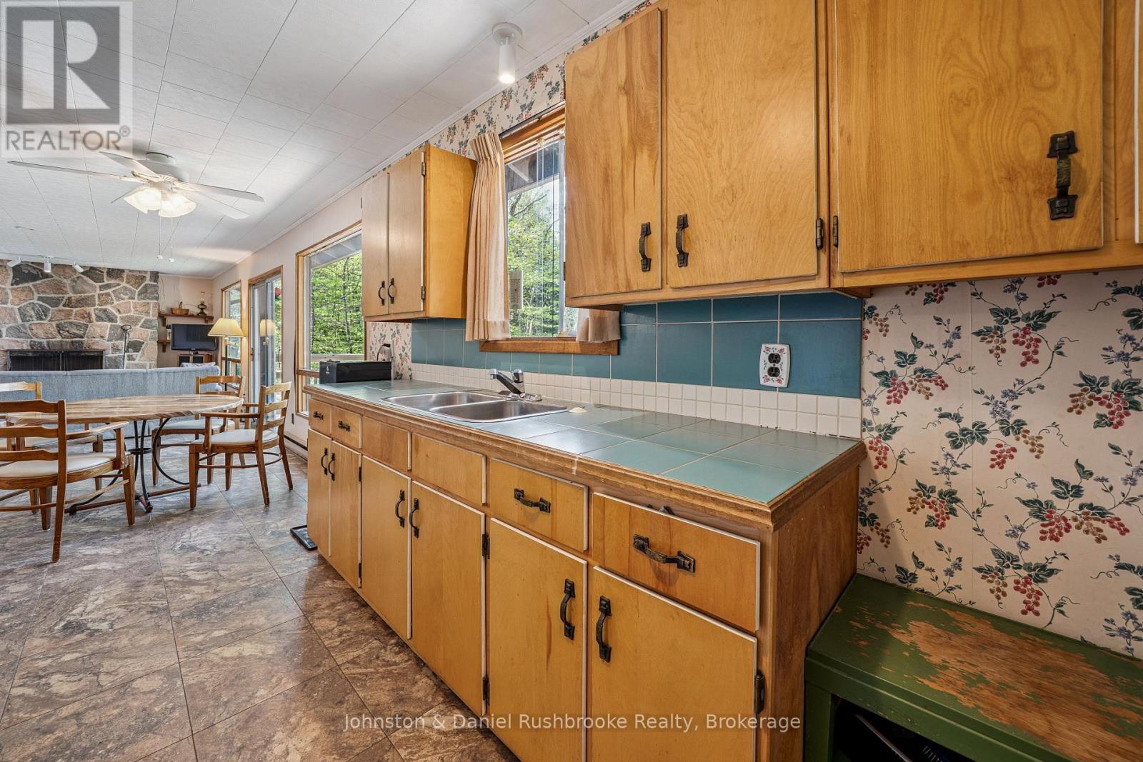 495 WEBSTER'S LANE - 14