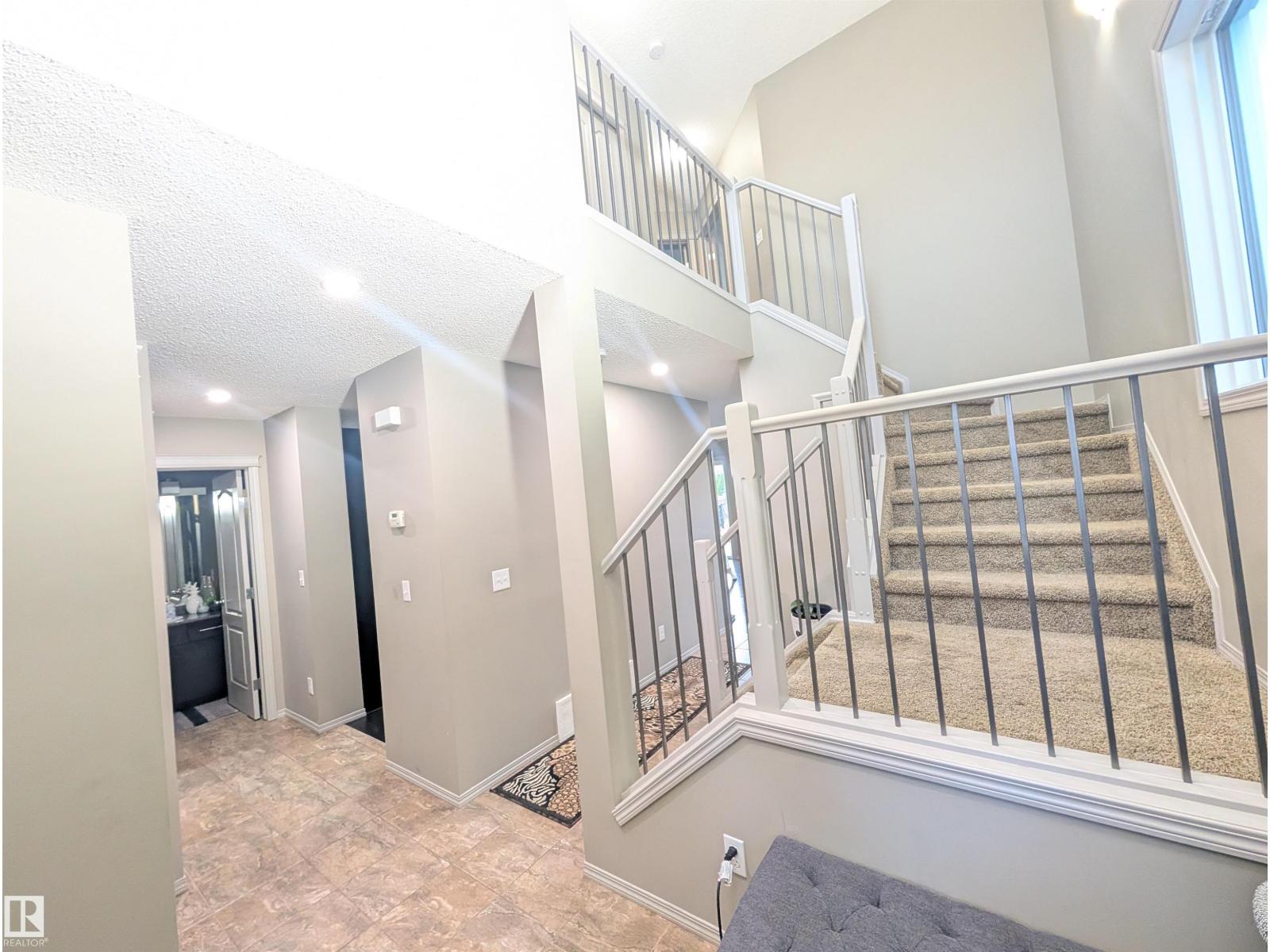 3336 17B AV NW - Image 2
