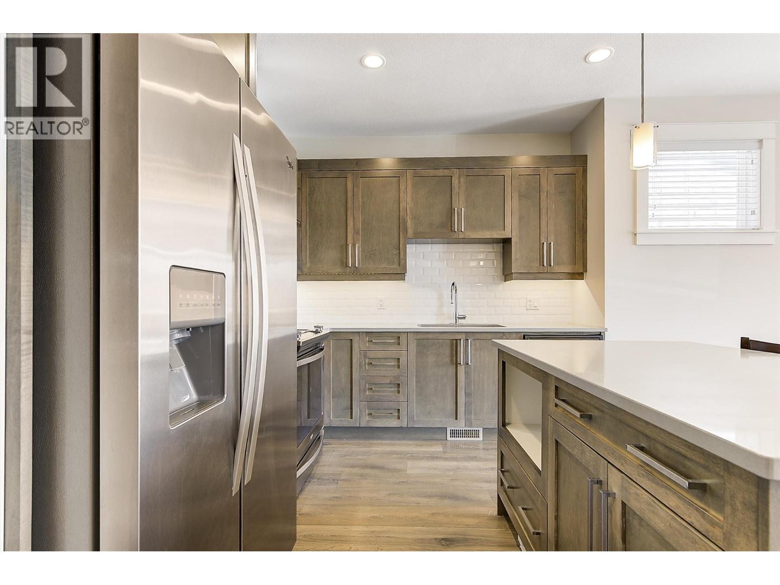 #11 12840 Stillwater Court - 19