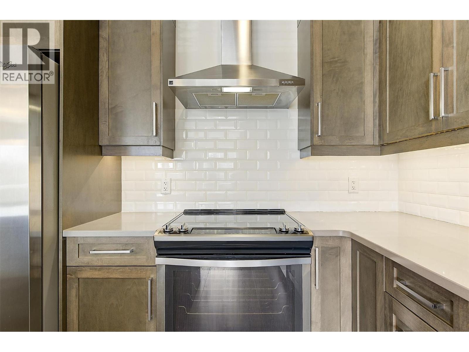 12840 Stillwater Court Unit# 11, Lake Country