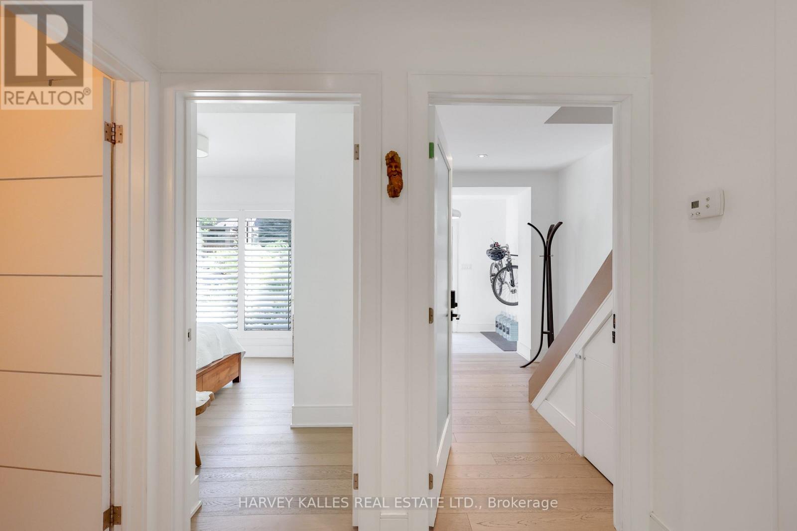 84 EDITH DRIVE - 18
