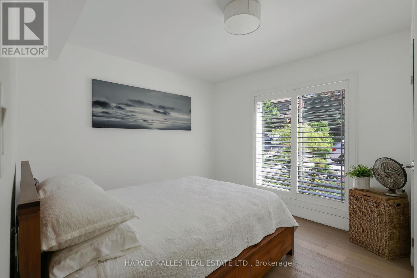 84 EDITH DRIVE - 19