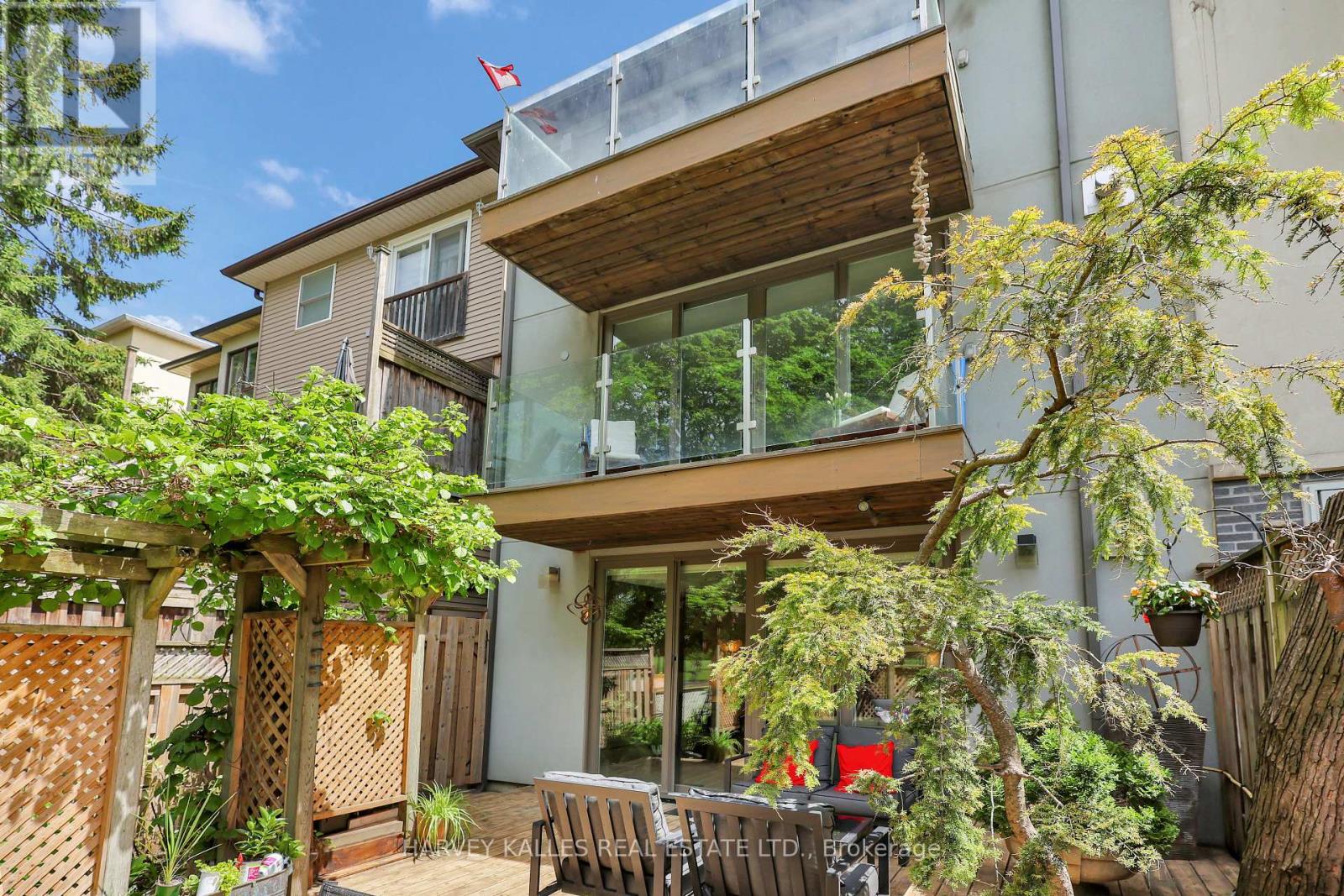 84 EDITH DRIVE - 42