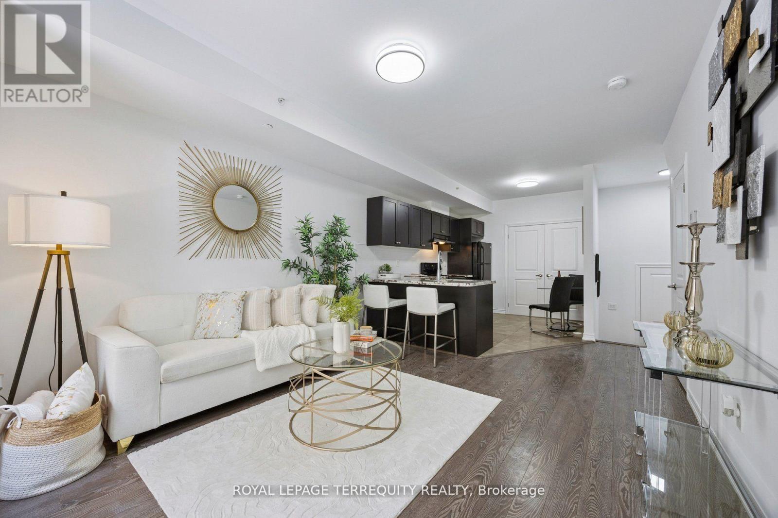 #TH27 39 DREWRY AVENUE - 1