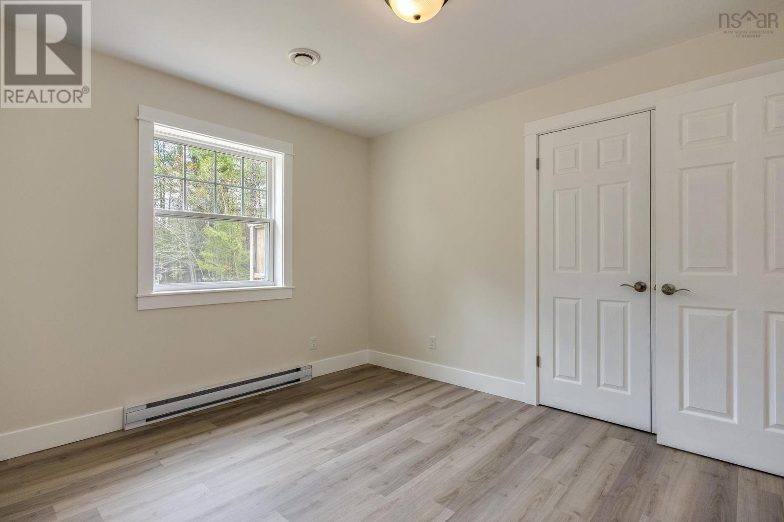 196 Brookside Drive - 17