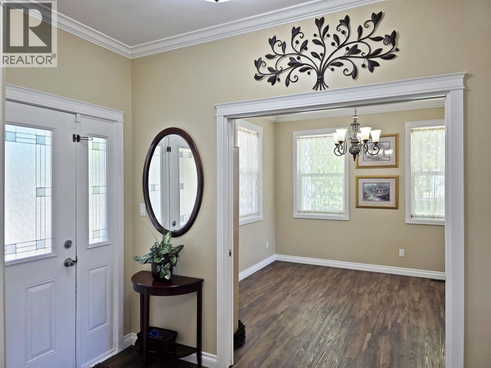 1711 MAPLE DRIVE - 3