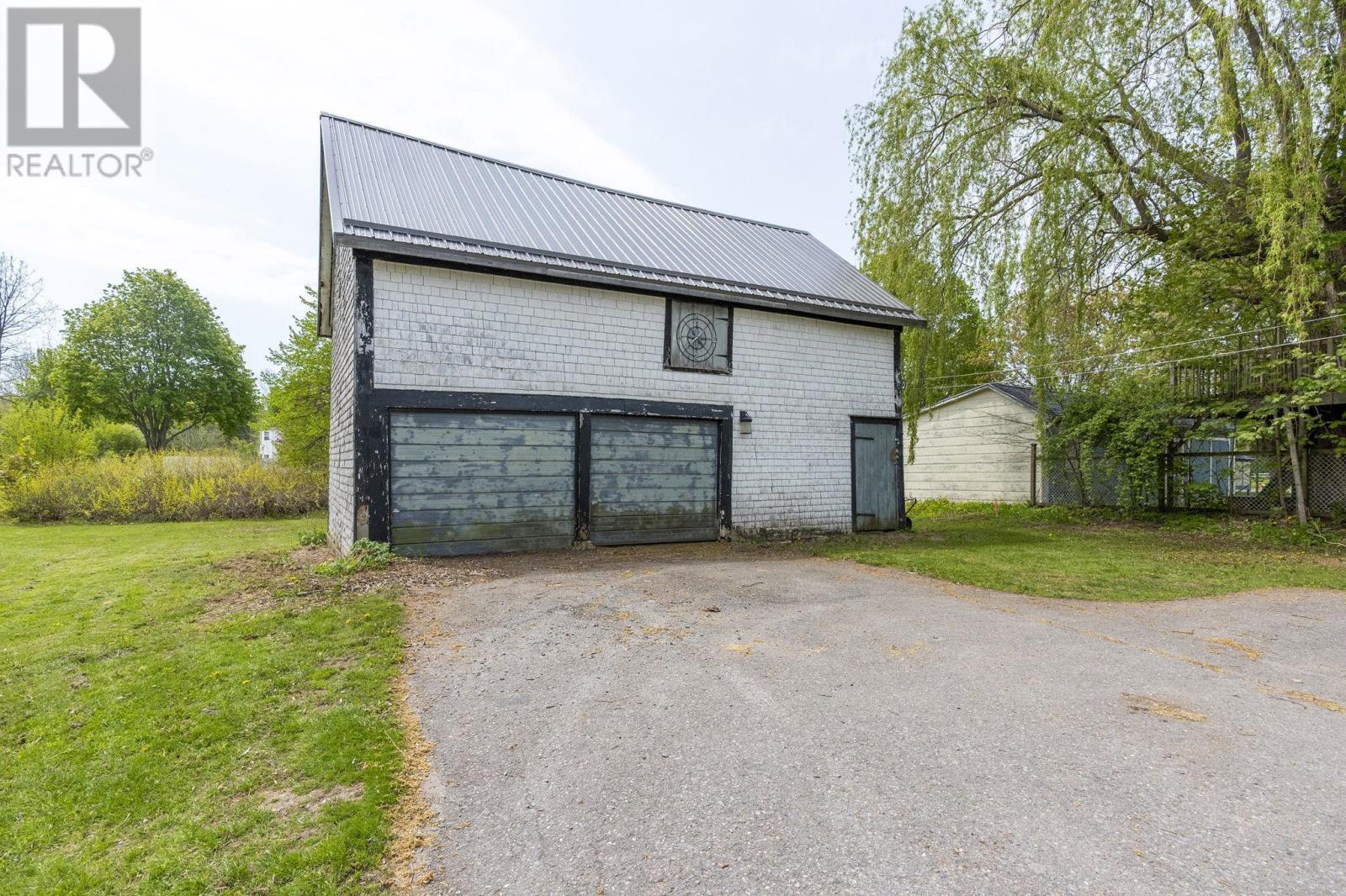 249 Main Street - 36