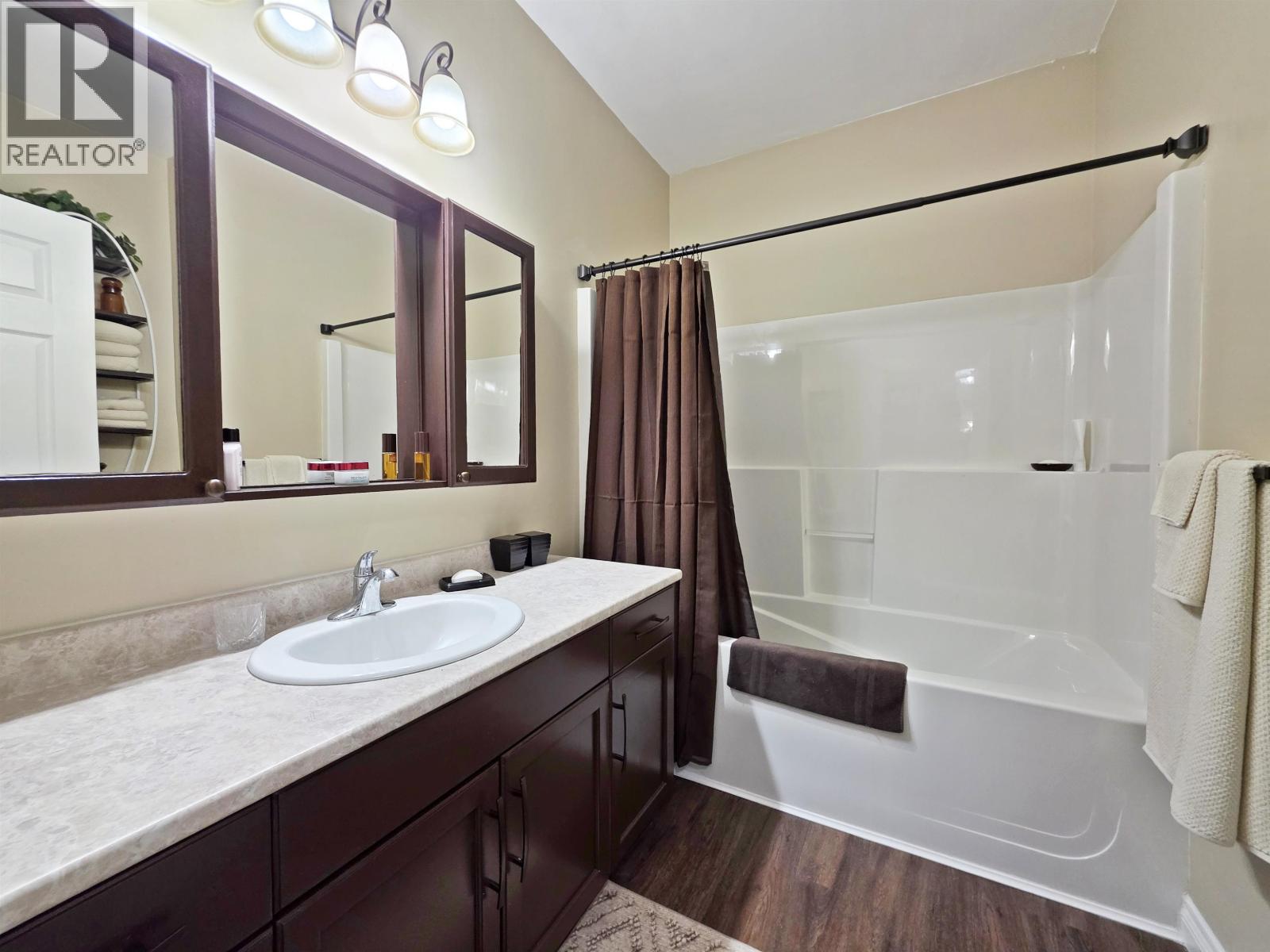 1711 MAPLE DRIVE - 13
