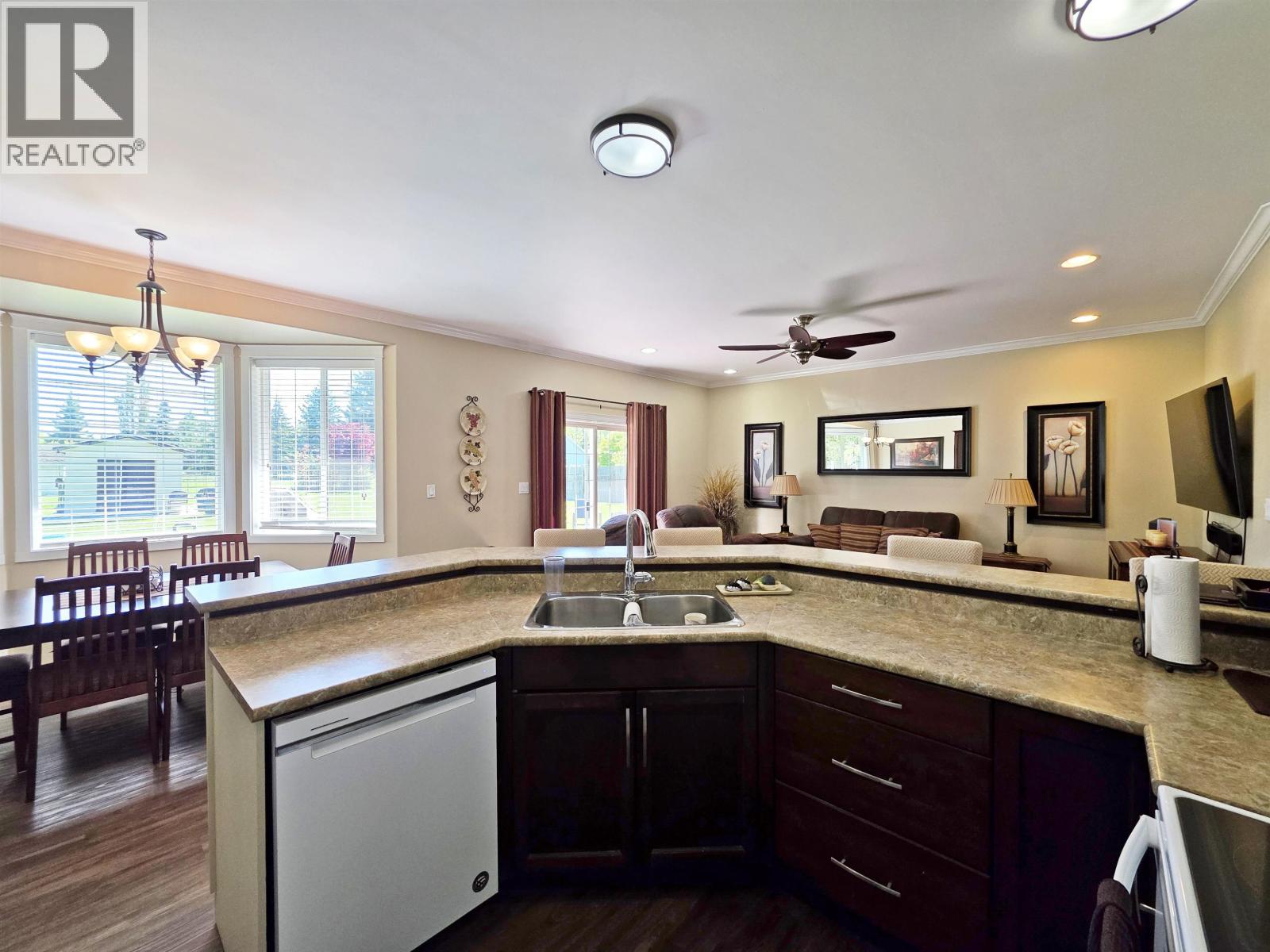 1711 MAPLE DRIVE - 5