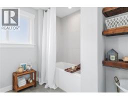 734 Birch St, Campbell River, BC V9W2T4 Photo 21